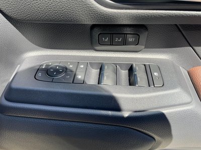 صورة مصغرة 28 لـ 2024 Toyota LAND CRUISER 250