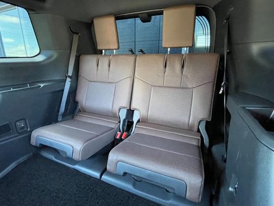 صورة مصغرة 39 لـ 2024 Toyota LAND CRUISER 250