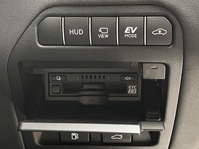 2021 Lexus LS thumbnail 19