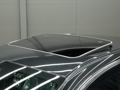 2021 Lexus LS thumbnail 32