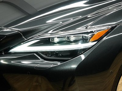 2021 Lexus LS thumbnail 36