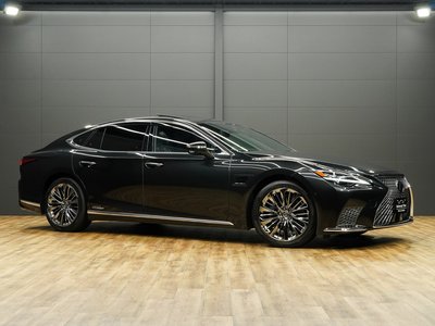 2021 Lexus LS photo 11
