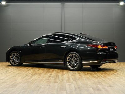 2021 Lexus LS photo 15