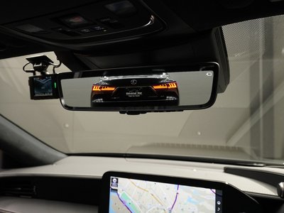 2021 Lexus LS photo 7
