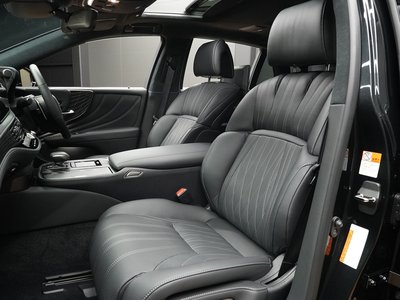 2021 Lexus LS thumbnail 21