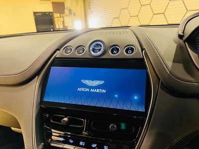 صورة مصغرة 40 لـ 2024 Aston Martin DBX