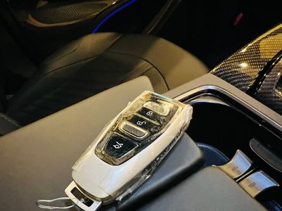 صورة مصغرة 75 لـ 2024 Aston Martin DBX