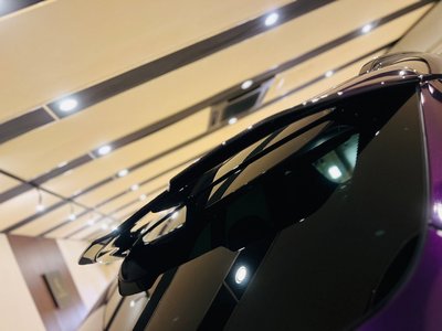 صورة مصغرة 36 لـ 2024 Aston Martin DBX
