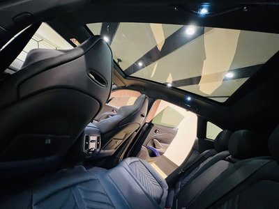صورة مصغرة 64 لـ 2024 Aston Martin DBX