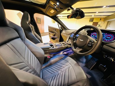 صورة مصغرة 41 لـ 2024 Aston Martin DBX