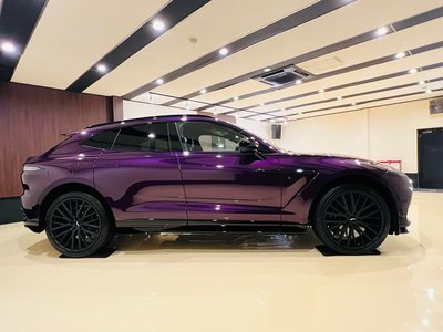 صورة مصغرة 10 لـ 2024 Aston Martin DBX