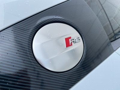2017 AUDI R8 thumbnail 100