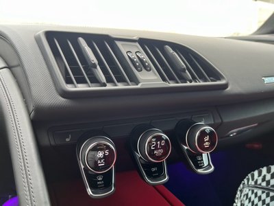 2017 AUDI R8 thumbnail 99
