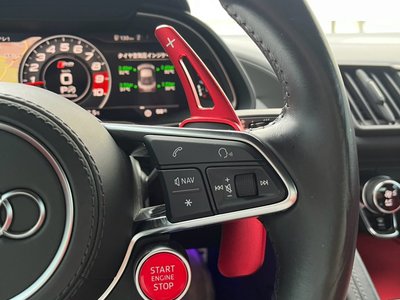 2017 AUDI R8 thumbnail 59