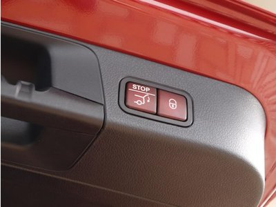 صورة مصغرة 43 لـ 2025 Mercedes-BENZ GLB AMG
