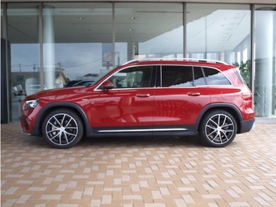 صورة مصغرة 35 لـ 2025 Mercedes-BENZ GLB AMG
