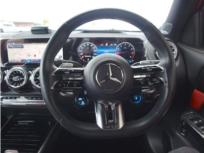 صورة مصغرة 21 لـ 2025 Mercedes-BENZ GLB AMG