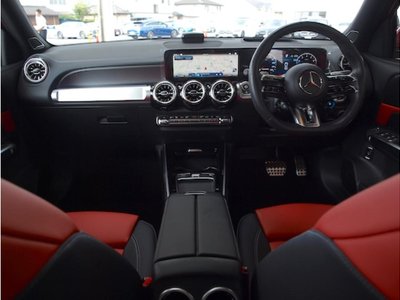 صورة مصغرة 34 لـ 2025 Mercedes-BENZ GLB AMG