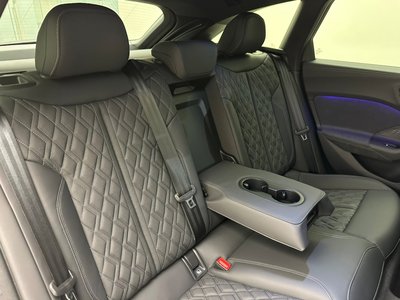 صورة 32 لـ 2025 AUDI A5 AVANT