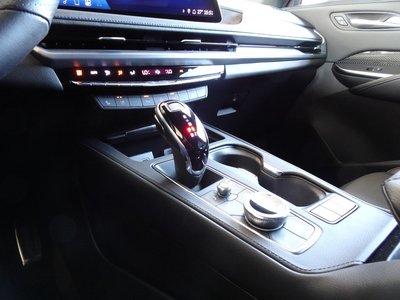 2025 Cadillac XT4 缩略图 16