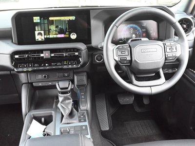 2025 Toyota LAND CRUISER 250 照片 42