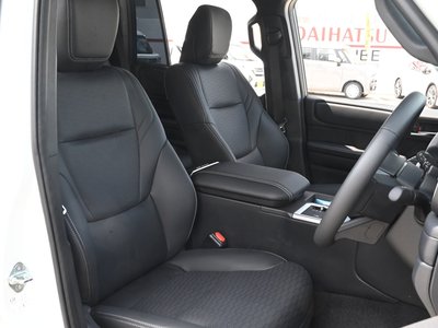 2025 Toyota LAND CRUISER 250 照片 44