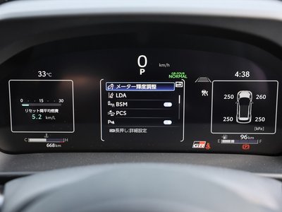2025 Toyota GR YARIS 缩略图 34