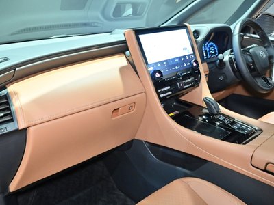 2024 Toyota VELLFIRE — фото 11