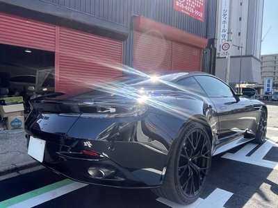 2024 Aston Martin DB12 — миниатюра 9