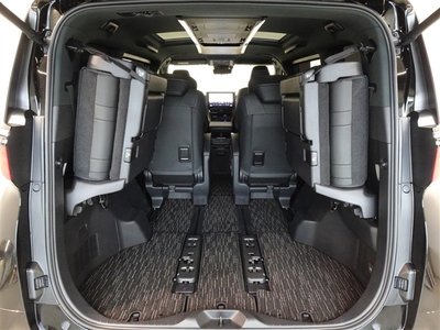 2024 Toyota ALPHARD 照片 25