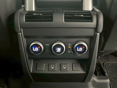 2024 LAND Rover DEFENDER thumbnail 59
