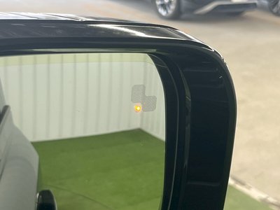 2024 LAND Rover DEFENDER thumbnail 78
