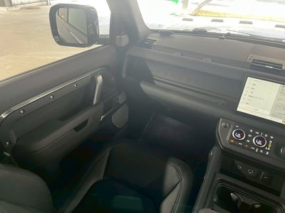 2024 LAND Rover DEFENDER thumbnail 54