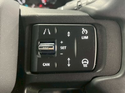 2024 LAND Rover DEFENDER thumbnail 50