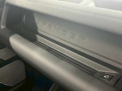 2024 LAND Rover DEFENDER thumbnail 40