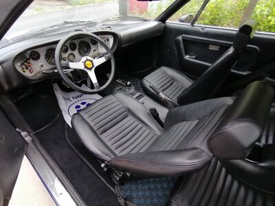 1975 Ferrari DINO 308GT4 photo 9