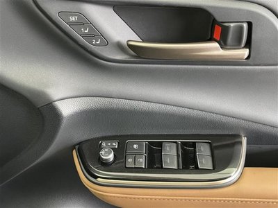 2024 Toyota CROWN SPORT thumbnail 31