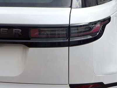 2025 LAND Rover RANGE ROVER VELAR thumbnail 13