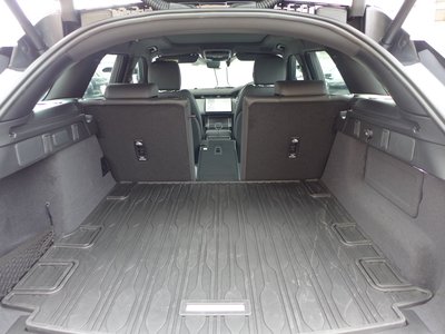 2025 LAND Rover RANGE ROVER VELAR thumbnail 73