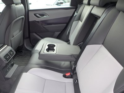 2025 LAND Rover RANGE ROVER VELAR thumbnail 45