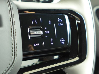 2025 LAND Rover RANGE ROVER VELAR thumbnail 66