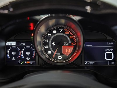 صورة 7 لـ 2019 Ferrari PORTOFINO