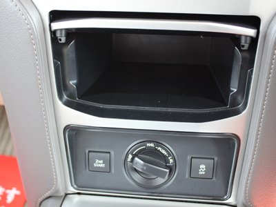 صورة 36 لـ 2023 Toyota LAND CRUISER PRADO