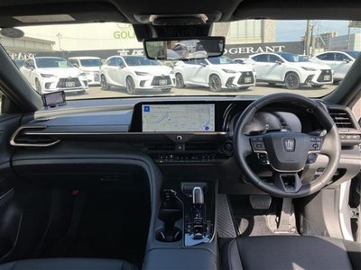 صورة 15 لـ 2024 Toyota CROWN SPORT