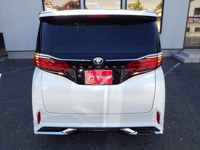 صورة 21 لـ 2024 Toyota ALPHARD