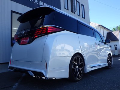 صورة 18 لـ 2024 Toyota ALPHARD