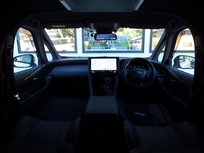 صورة 41 لـ 2024 Toyota ALPHARD