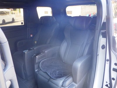 صورة 39 لـ 2024 Toyota ALPHARD
