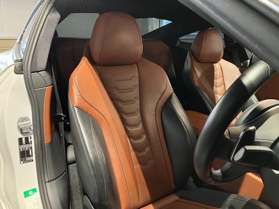 2022 BMW 8 SERIES photo 14