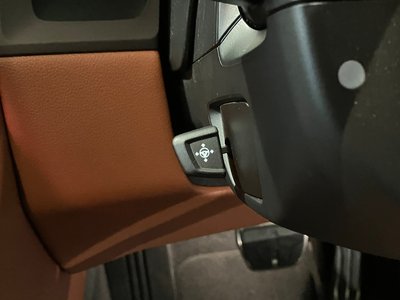 2022 BMW 8 SERIES thumbnail 21